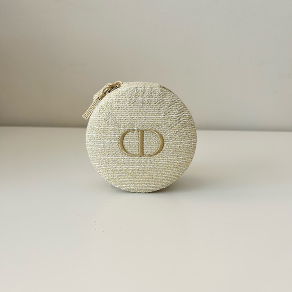 🌟SOLD🌟DIOR Beauty Jewelry Cosmetic Pouch Case - Picture 4 of 15